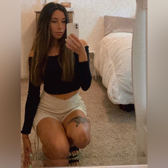 Meet your Posher, Bella - Picture 10 of 12